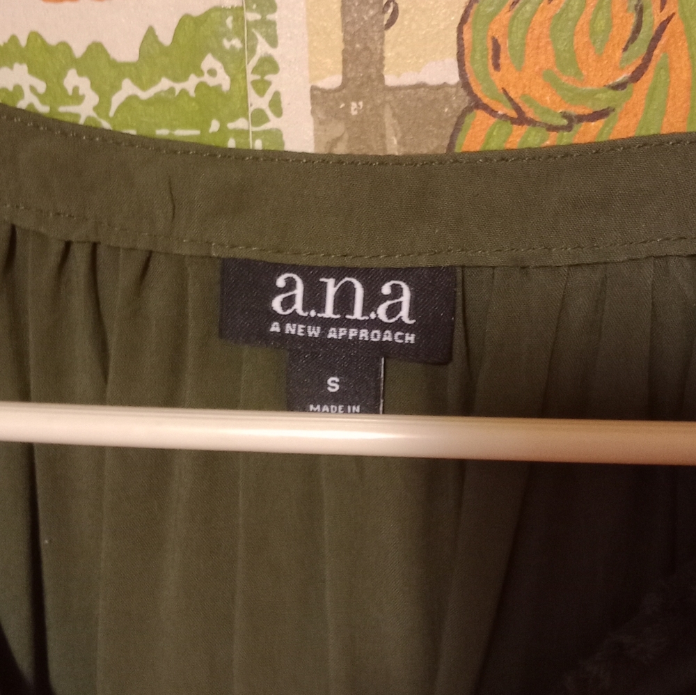 A.n.a - Picture 3 of 6